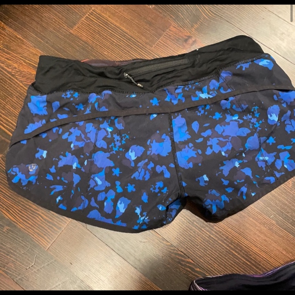 Lulu lemon shorts size 4/6